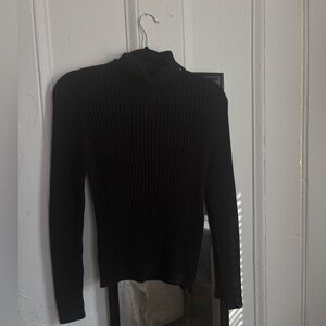 Vintage Tommy Hilfiger Black Ribbed Turtleneck Sweater